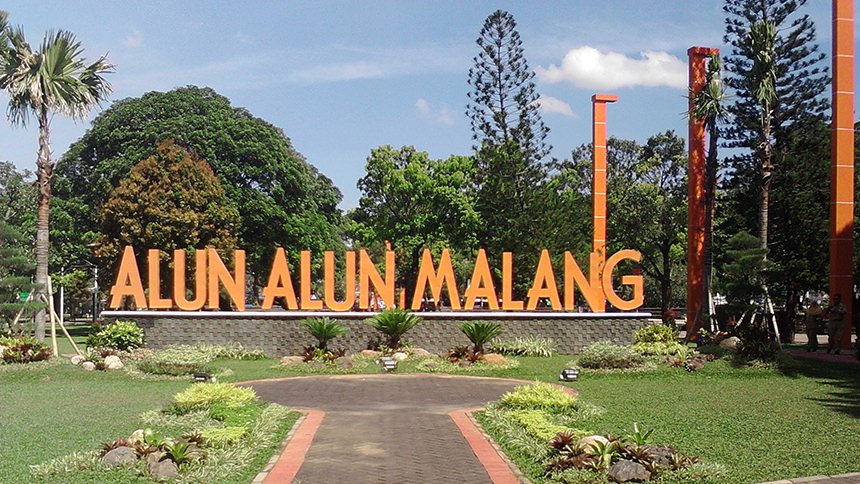 Alun Alun Malang Py