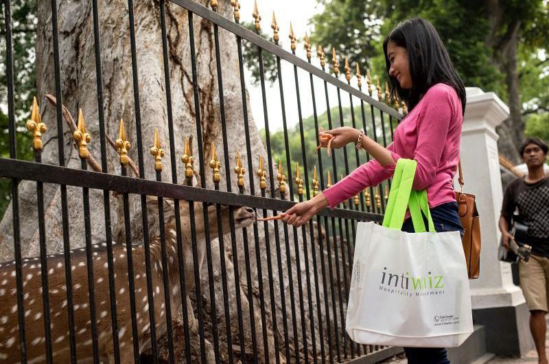 Kebun Raya Bogor, destinasi wisata populer di Bogor